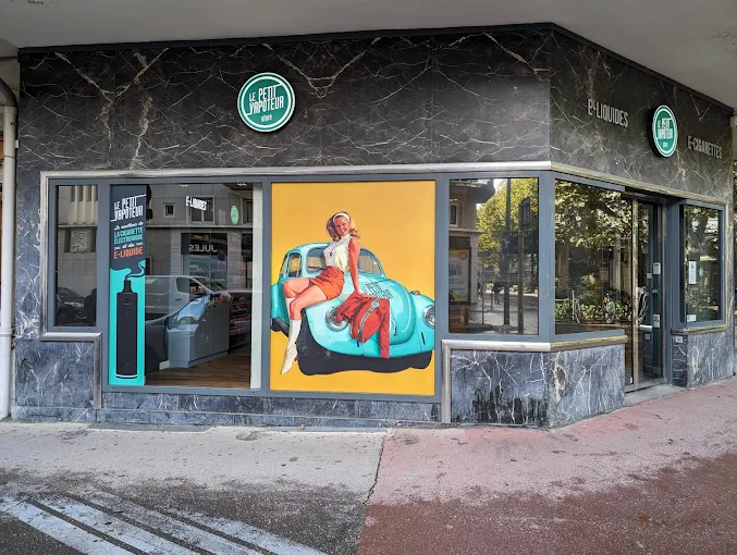 LE PETIT VAPOTEUR - CHAMBÉRY (73) - Photo de la boutique