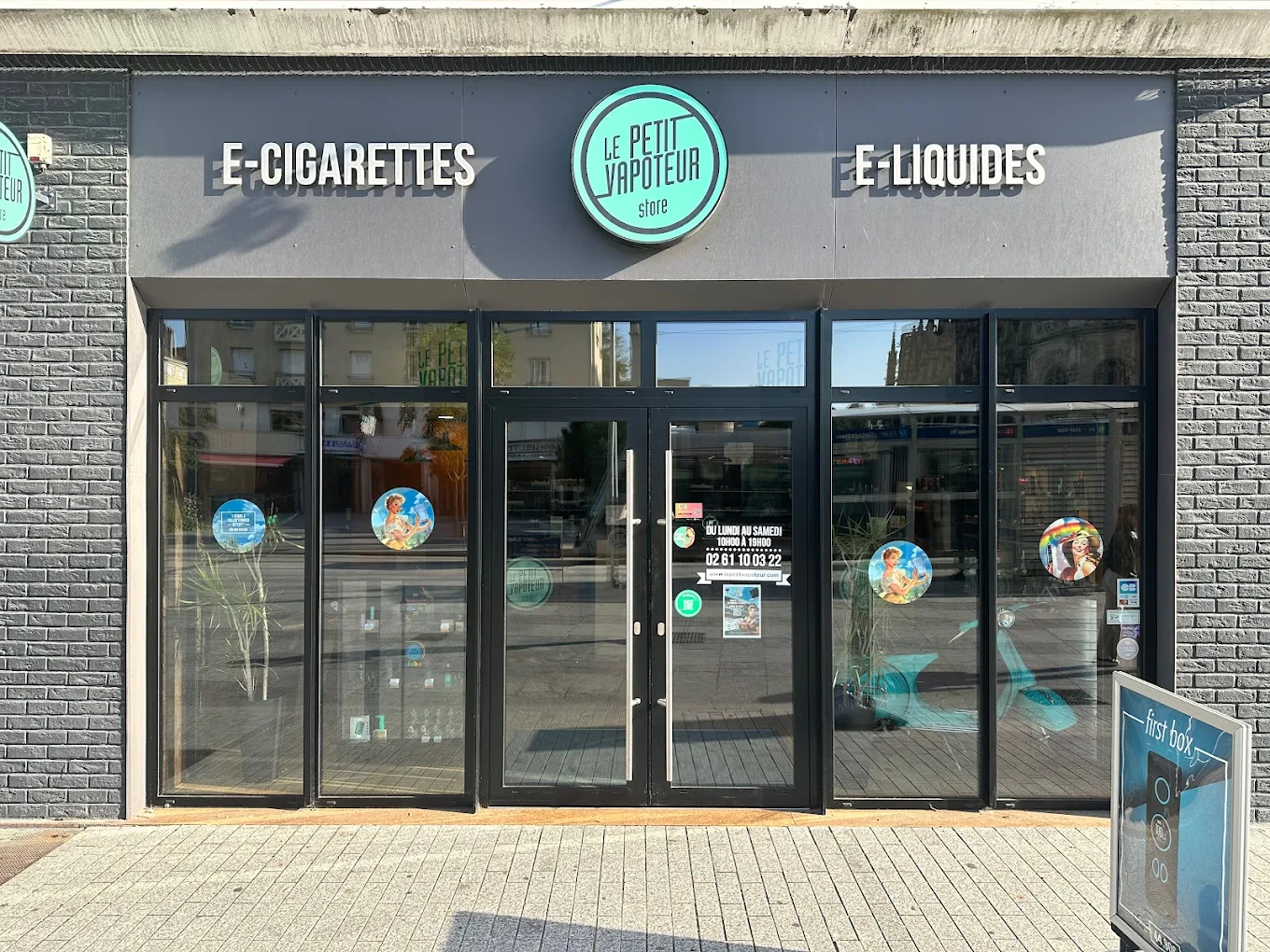 LE PETIT VAPOTEUR - CAEN-ALLIÉS (14) - Photo de la boutique