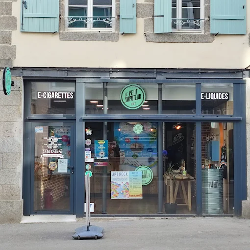LE PETIT VAPOTEUR - SAINT-BRIEUC (22) - Photo de la boutique
