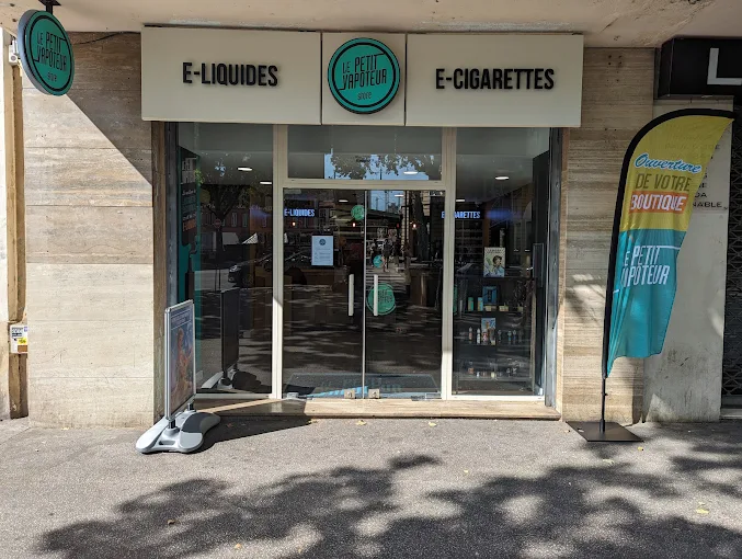 LE PETIT VAPOTEUR - TOULOUSE (31) - Photo de la boutique