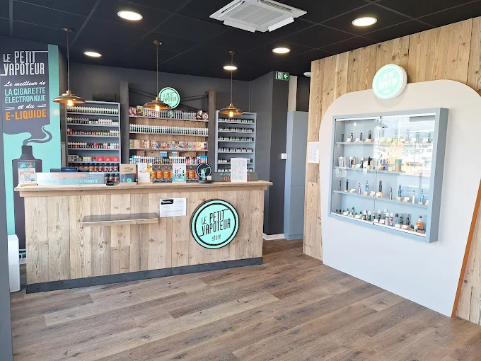 Image 2 de LE PETIT VAPOTEUR - LA SEYNE-SUR-MER (83)