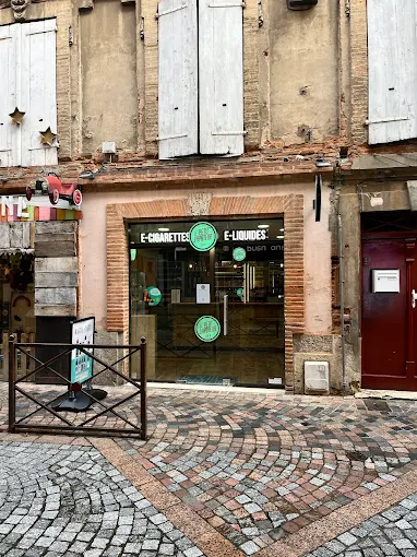 LE PETIT VAPOTEUR - MONTAUBAN (82) - Photo de la boutique