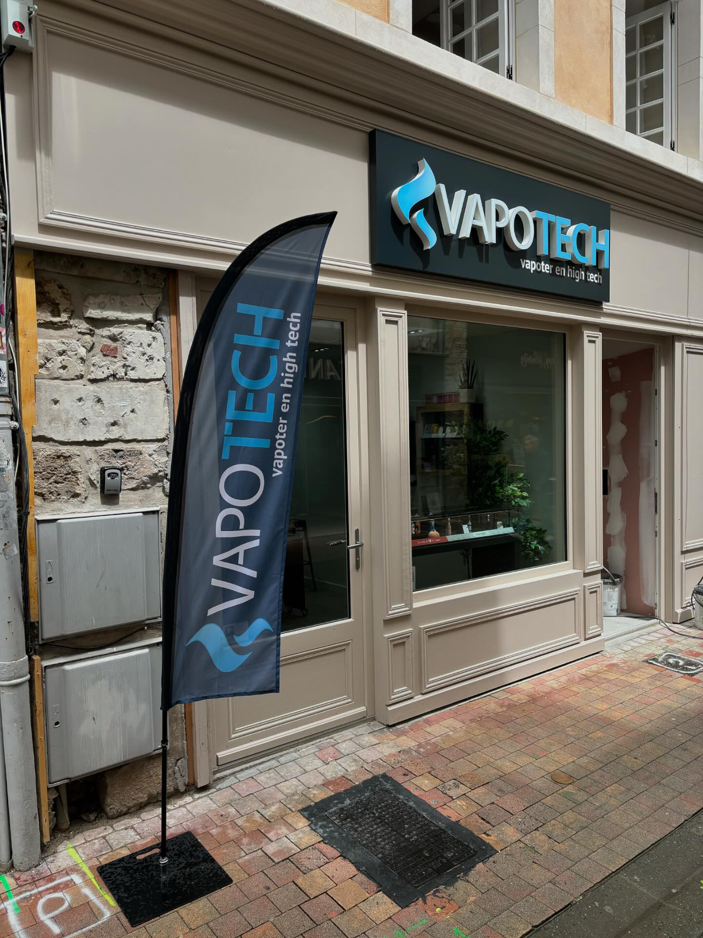 Image 5 de VAPOTECH - DAX (40)