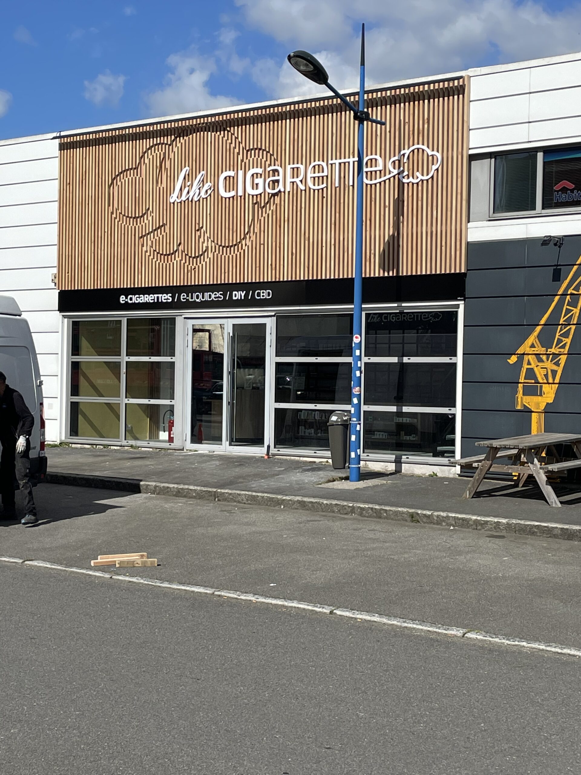 LIKE CIGARETTE - BREST-PORT (29) - Photo de la boutique