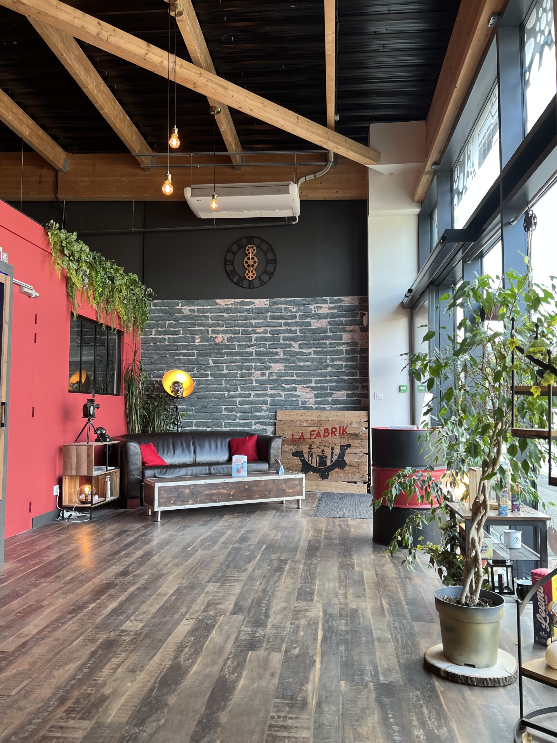 Image 3 de LA FABRIK - VAPE STORE - CARHAIX (29)