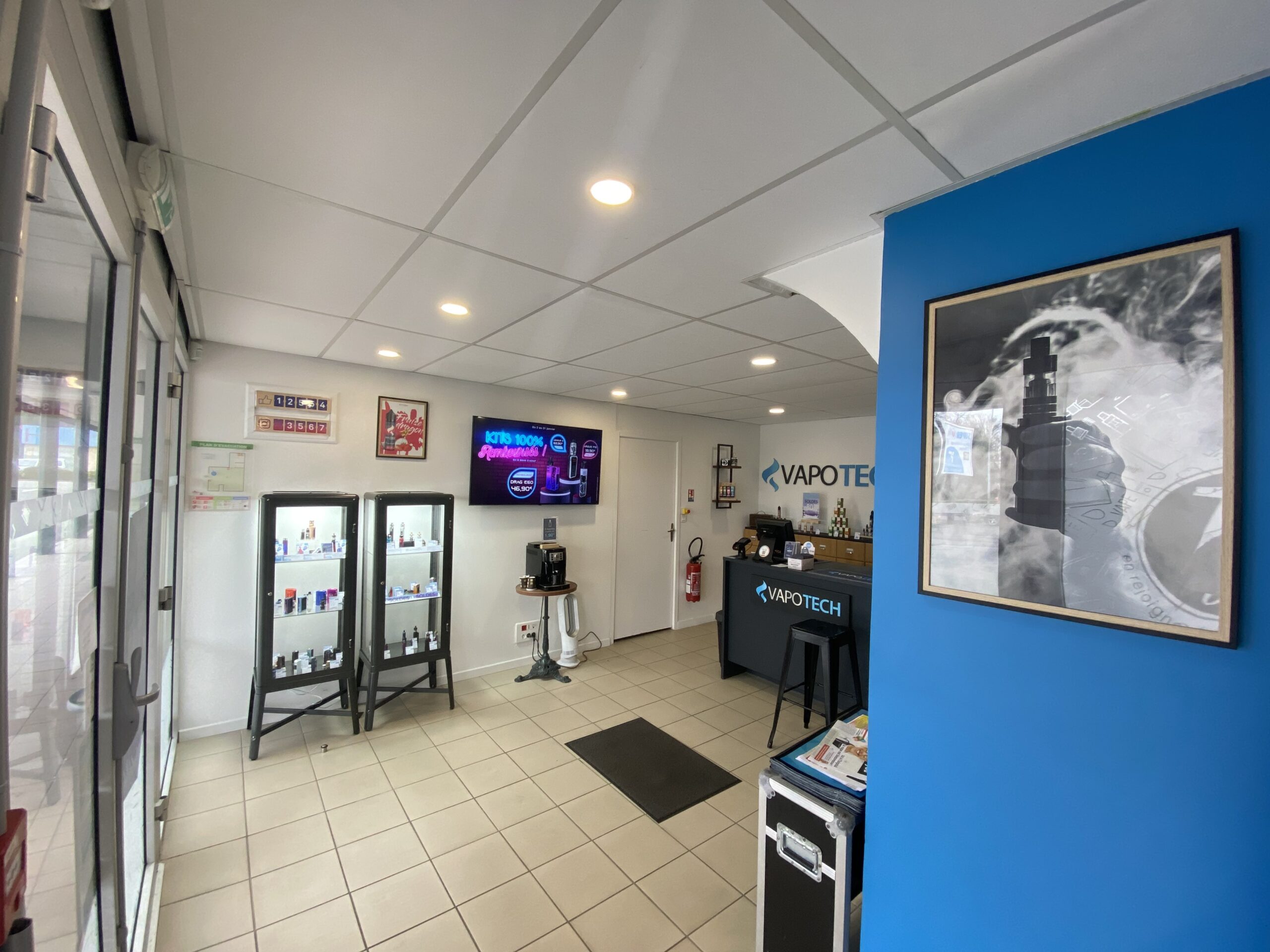 Image 2 de VAPOTECH - SAINT-SEURIN-SUR-L'ISLE (33)