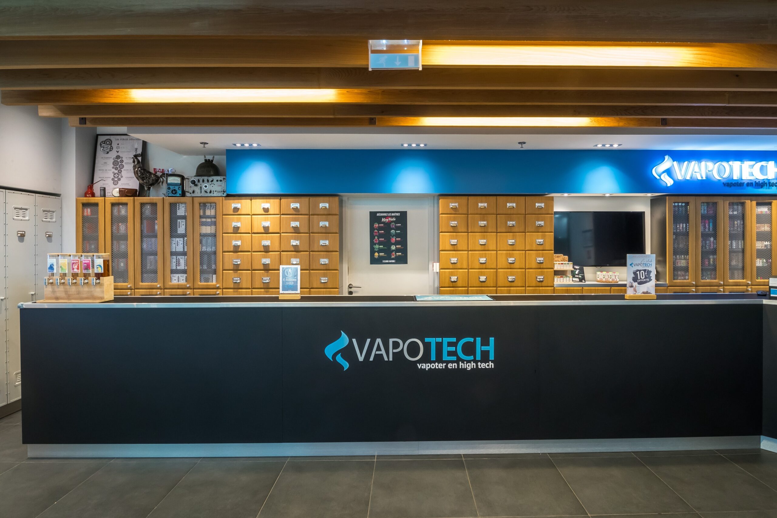 Image 4 de VAPOTECH - SAINT-PIERRE-DU-MONT (40)