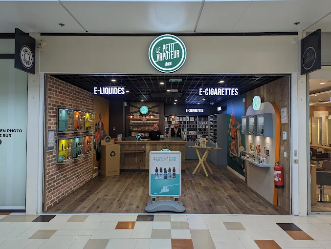 LE PETIT VAPOTEUR - RAMBOUILLET (78) - Photo de la boutique