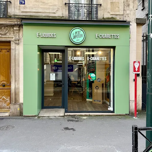 LE PETIT VAPOTEUR - CLICHY (92) - Photo de la boutique
