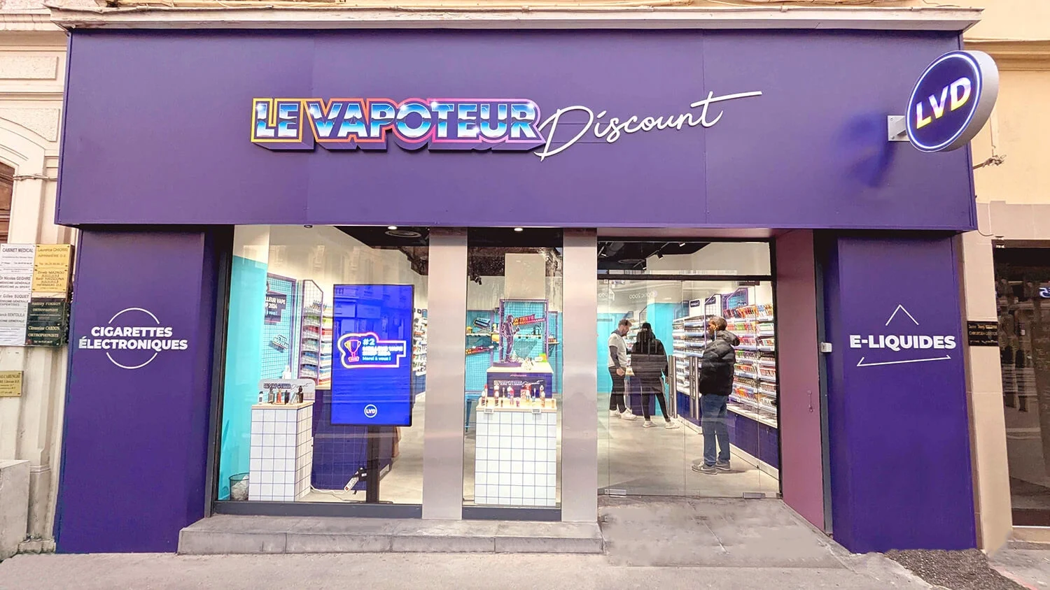 LE VAPOTEUR DISCOUNT - NICE (06) - Photo de la boutique