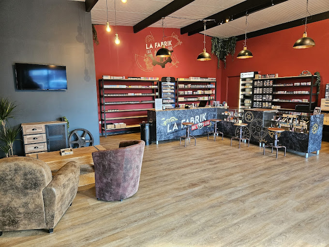 Image 1 de LA FABRIK VAPE STORE - GUINGAMP (22)