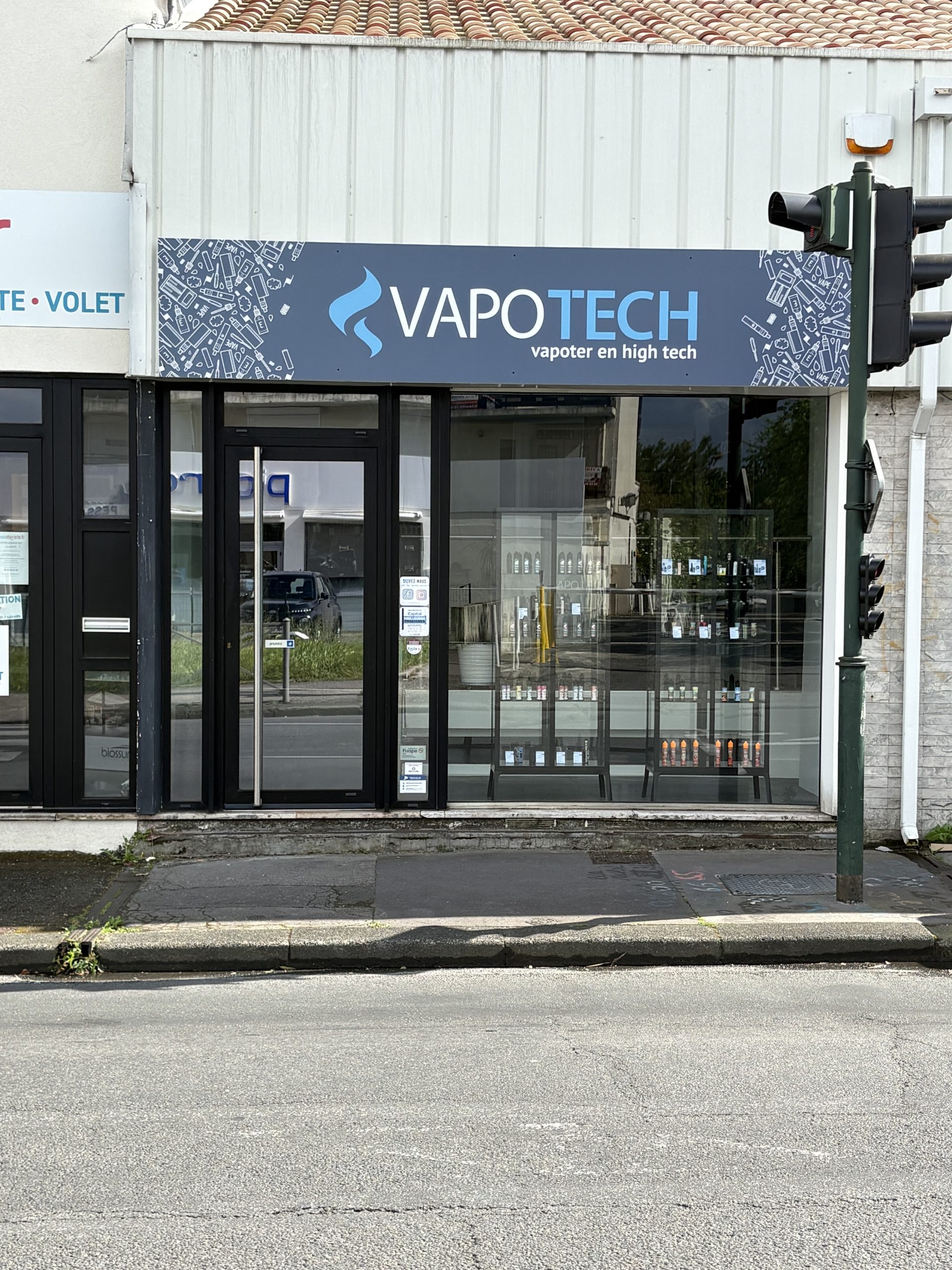 Image 2 de VAPOTECH - PESSAC (33)