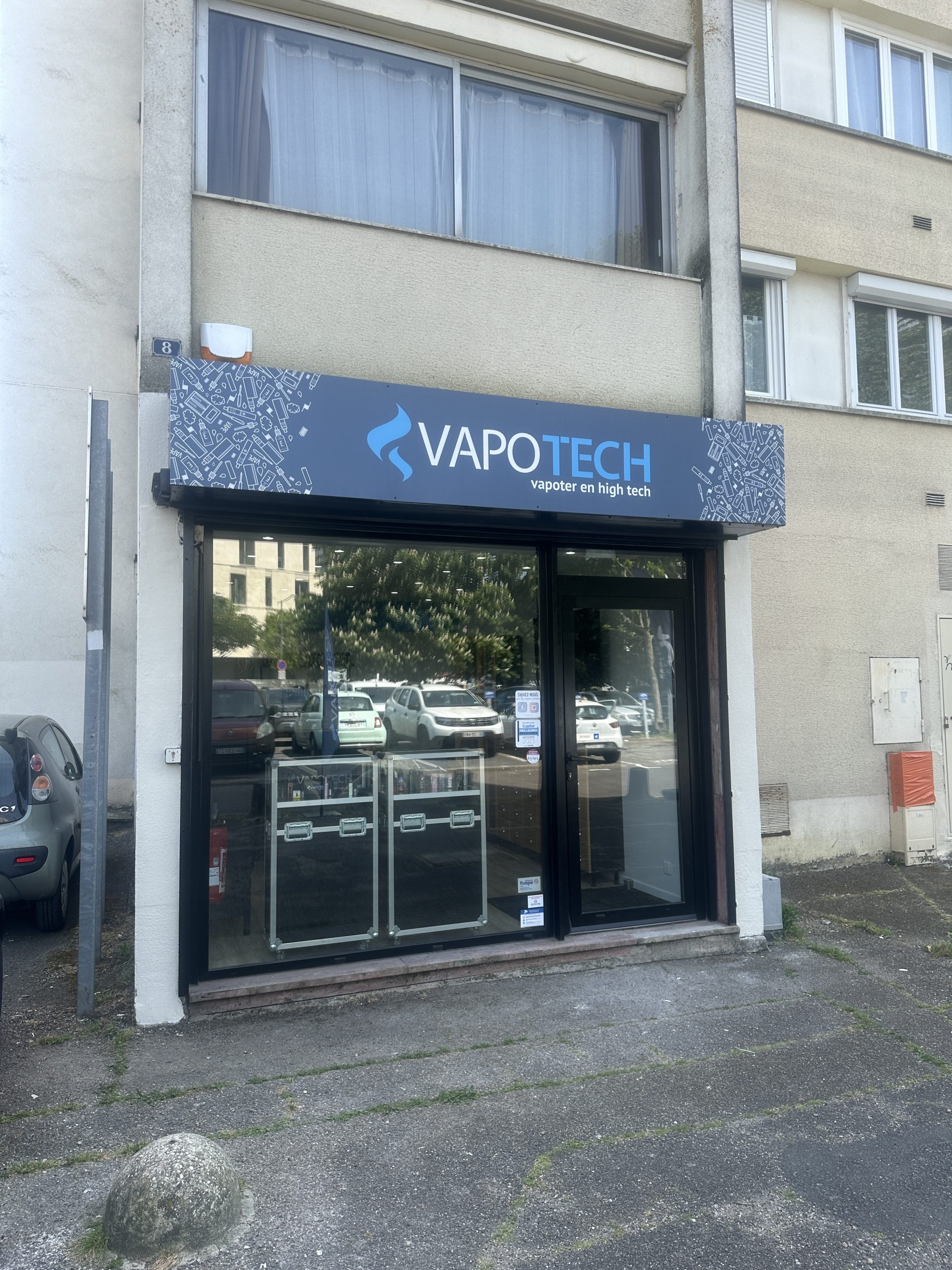 VAPOTECH - MÉRIGNAC (33) - Photo de la boutique